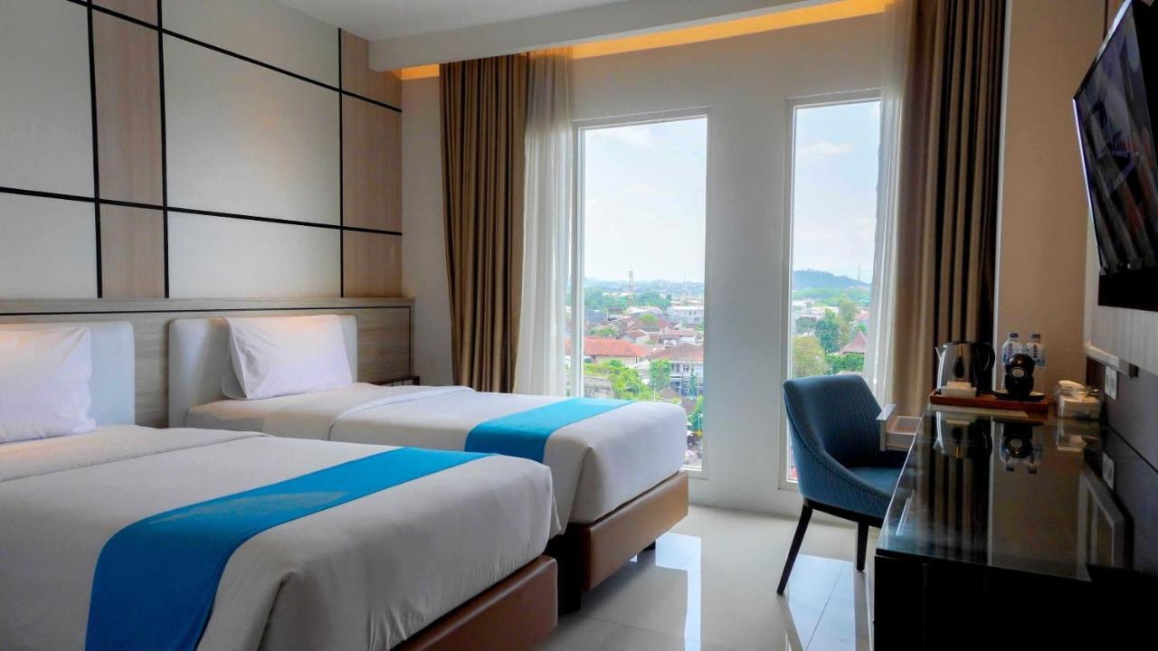 Java Lotus Hotel Jembel Zewnętrze zdjęcie