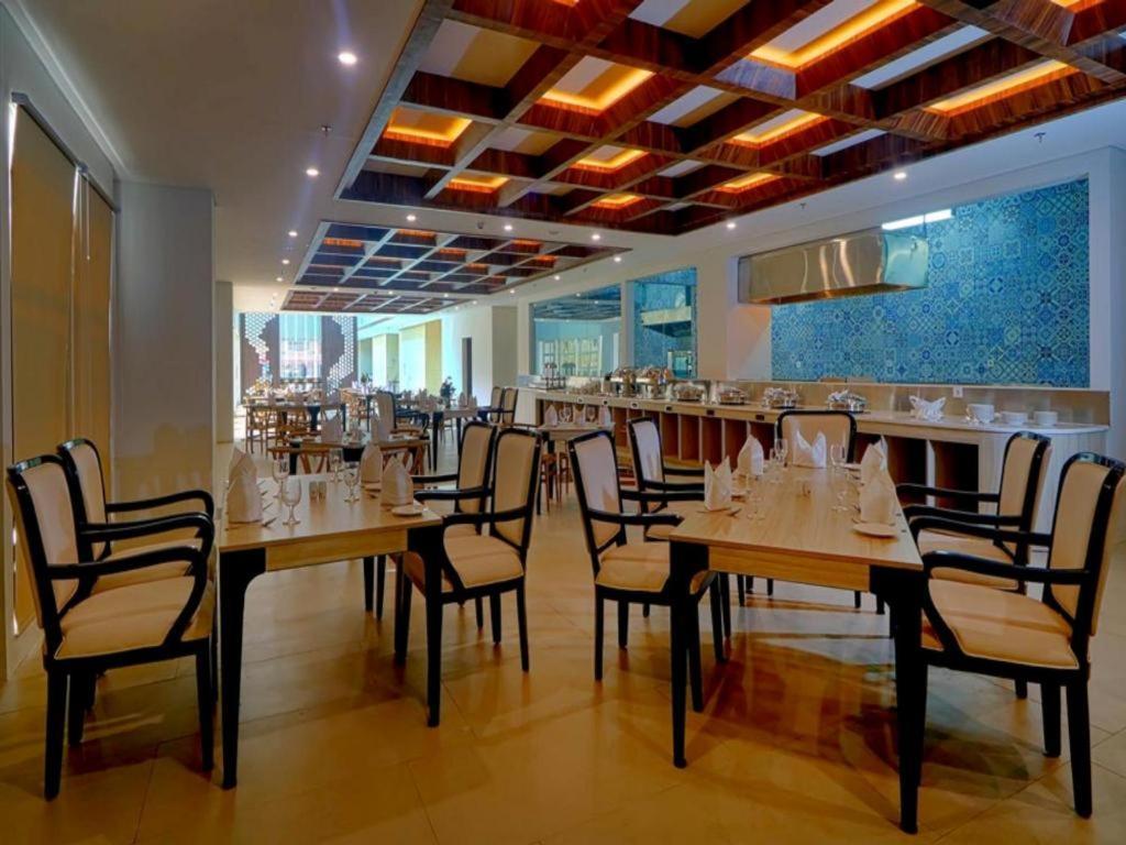 Java Lotus Hotel Jembel Zewnętrze zdjęcie