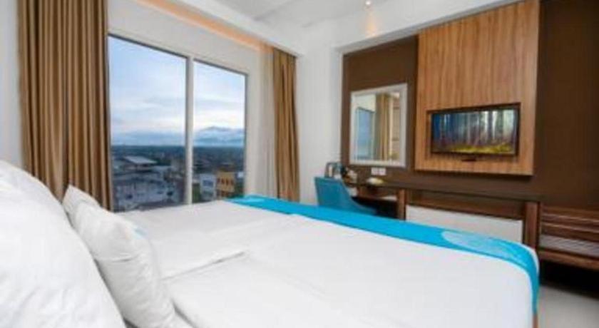 Java Lotus Hotel Jembel Zewnętrze zdjęcie